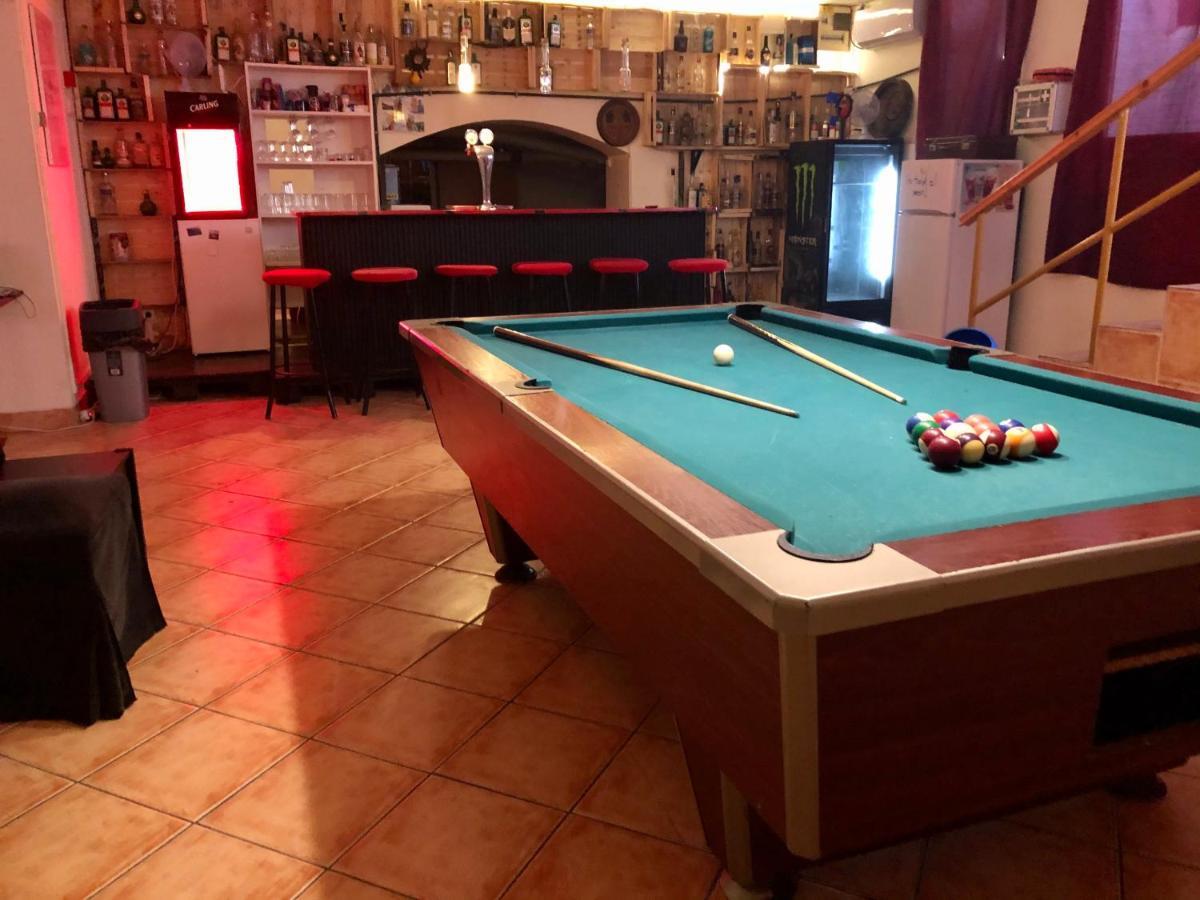 Whole Basement Former Pub3 For Bachelor / Bachelorette Party Budapest Exterior foto